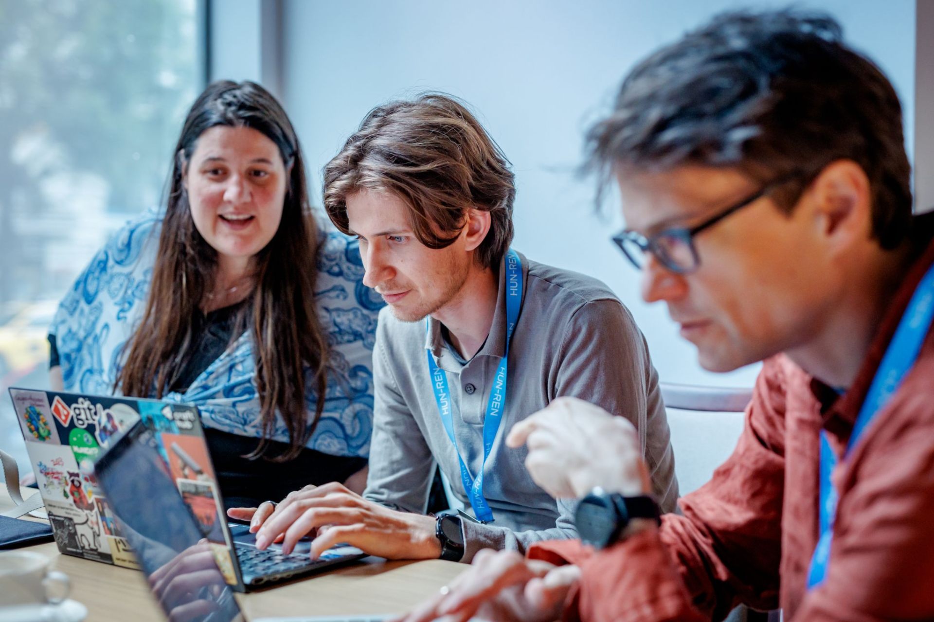 Team HippocampNet members working together